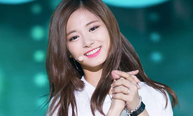 《子瑜出現在台灣英文考題中》外國學生表示好羨慕也想要考這題 《子瑜出現在台灣英文考題中》外國學生表示好羨慕也想要考這題