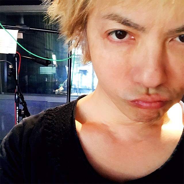 《40代藝人的奇蹟素顏》哪裡有快50歲的大叔還這麼可愛的~(嘟嘴) 《40代藝人的奇蹟素顏》哪裡有快50歲的大叔還這麼可愛的~(嘟嘴)