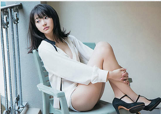 《性感的20歲短髮魅力》久違的武田玲奈雜誌寫真看一下