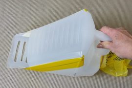 回收再利用《DIY喵星人鏟屎工具》喵~鏟屎大臣還不快學學 回收再利用《DIY喵星人鏟屎工具》喵~鏟屎大臣還不快學學