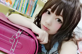 蘿●控歡喜《小學生書包之日COSPLAY》成年人背起來也超有犯罪氣息…… 蘿●控歡喜《小學生書包之日COSPLAY》成年人背起來也超有犯罪氣息……