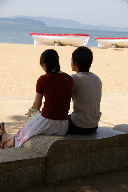 《倦怠期的情侶解套法》原來玩兩人三腳就可以替感情增溫呢XD