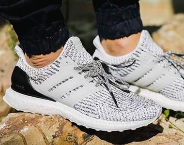 《Adidas Ultra Boost 3.0》擋不住的黑白針織魅力 《Adidas Ultra Boost 3.0》擋不住的黑白針織魅力