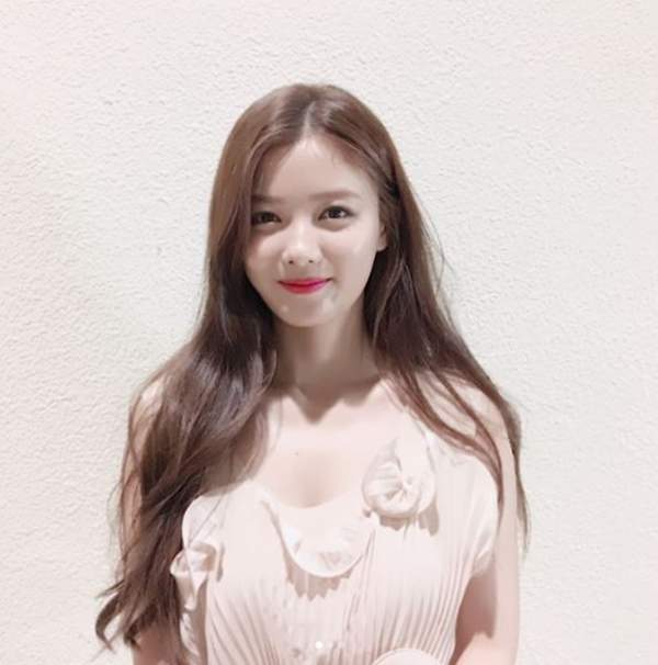 百想花絮《金裕貞的話題禮服》誰說頒獎典禮一定要穿的貴桑桑？