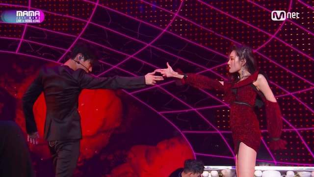 到底都在看啥《2017年韓國搜尋排行榜關鍵字》原來需求這麼大阿... 到底都在看啥《2017年韓國搜尋排行榜關鍵字》原來需求這麼大阿...