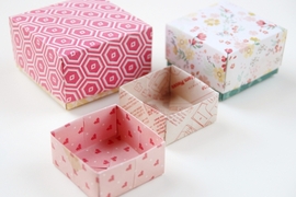 DIY《簡易摺紙盒》送小禮物不用再擔心找不到小盒子裝嚕 DIY《簡易摺紙盒》送小禮物不用再擔心找不到小盒子裝嚕