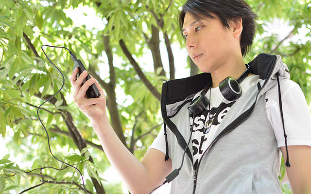 《偽裝成耳機的電風扇》但真的不能聽音樂啦(笑) 《偽裝成耳機的電風扇》但真的不能聽音樂啦(笑)