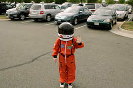 《9歲小朋友寫信去NASA應徵星球保衛官》讓人回憶起小時候的夢想 《9歲小朋友寫信去NASA應徵星球保衛官》讓人回憶起小時候的夢想