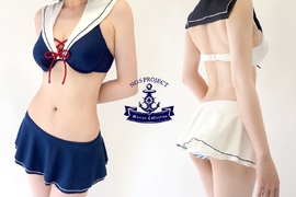 水手服x條紋內褲《水手服泳裝》若隱若現的最強方程式 水手服x條紋內褲《水手服泳裝》若隱若現的最強方程式