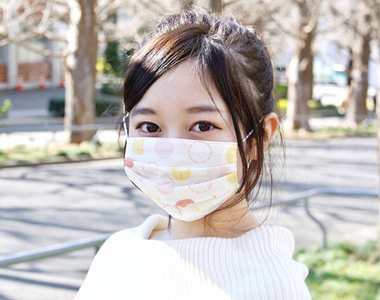 日本警視廳教學《簡易防災口罩製作法》學起來以備不時之需…… 日本警視廳教學《簡易防災口罩製作法》學起來以備不時之需……