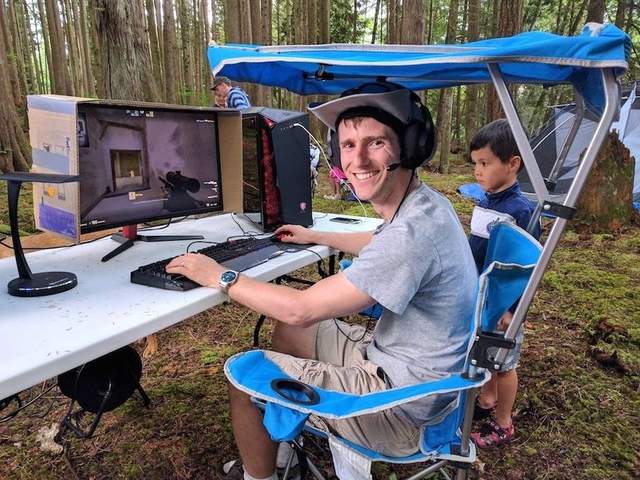 惡趣照片集《正所謂陽光宅男》應該就是這個樣子吧? 惡趣照片集《正所謂陽光宅男》應該就是這個樣子吧?