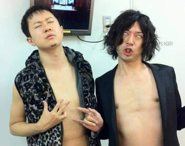 《杉田智和與岸田メル公然調情》紳士聲優和變態繪師也要BL了嗎 《杉田智和與岸田メル公然調情》紳士聲優和變態繪師也要BL了嗎