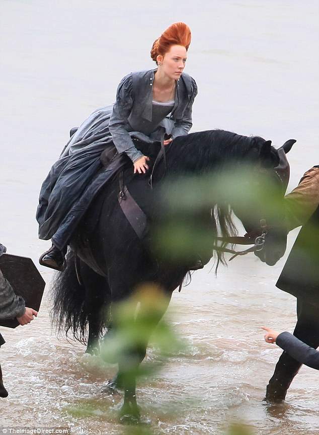 《苏格兰女王玛丽》.(图片10\/12P)