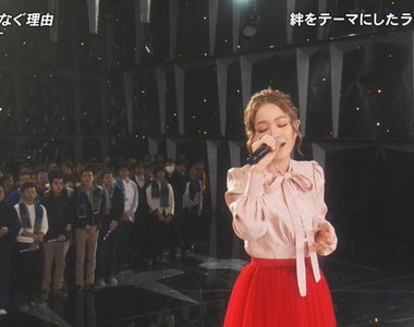 音樂節目觀眾成話題《水樹奈奈粉絲的情緒切換超迅速》不知道該怎麼辦只好發呆了…… 音樂節目觀眾成話題《水樹奈奈粉絲的情緒切換超迅速》不知道該怎麼辦只好發呆了……