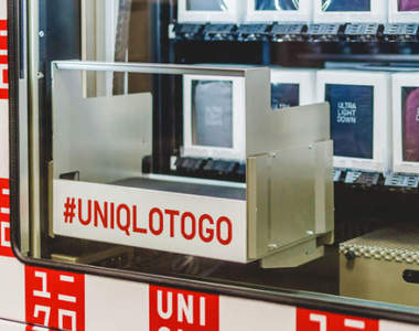 這樣賣也可以《Uniqlo販賣機問世》還有什麼做不到的 這樣賣也可以《Uniqlo販賣機問世》還有什麼做不到的