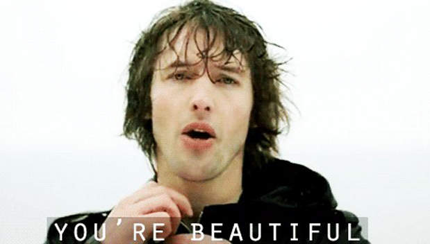 笑惹《美麗的你是情歌?》歌手表示:明明是跟蹤狂的故事 笑惹《美麗的你是情歌?》歌手表示:明明是跟蹤狂的故事