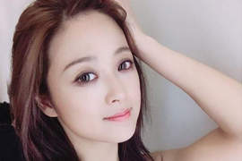 髮型的重要《鈴木奈奈》挽起瀏海的長髮造型完全變成不同人啦啊啊... 髮型的重要《鈴木奈奈》挽起瀏海的長髮造型完全變成不同人啦啊啊...