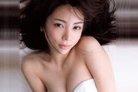 《是仲村美海不是仲村美優》NICO直播美女寫真出道跟Muteki無關喔XD 《是仲村美海不是仲村美優》NICO直播美女寫真出道跟Muteki無關喔XD