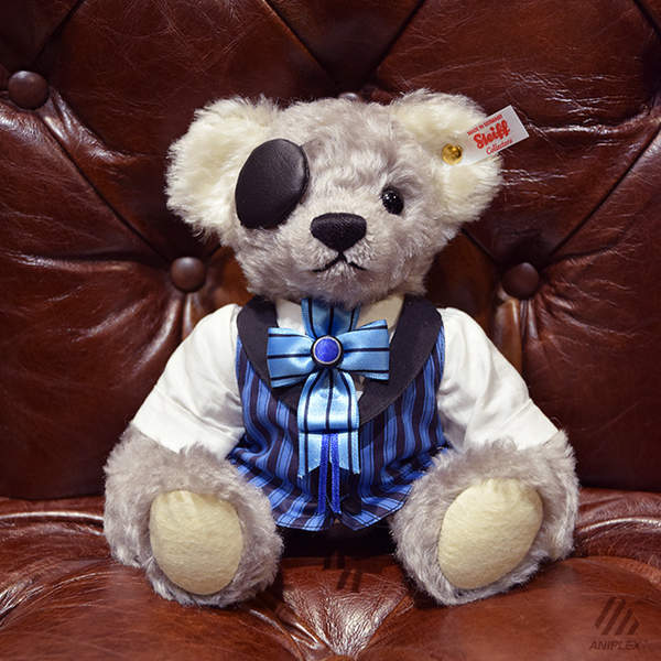 《黑執事 × Steiff 泰迪熊》聯名合作《謝爾泰迪熊》還不快點抱緊處理(♡˙︶˙♡)
