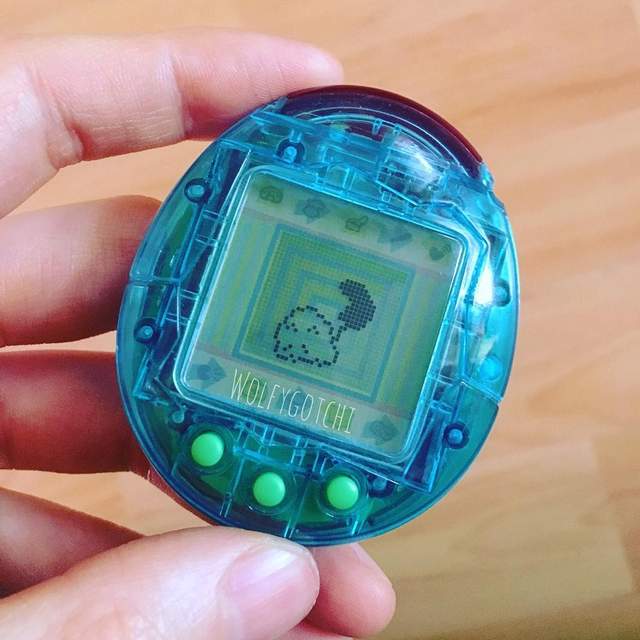 電子雞重出江湖《萬代歡慶20周年推出復刻版電子雞》一起重溫破蛋的瞬間吧♥