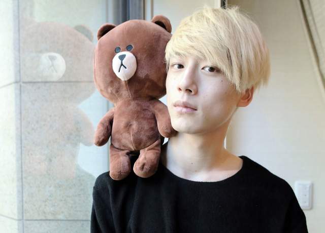 票選《最適合金髮的日本男星》小栗旬上榜,大家是想看金魂篇嗎? 票選《最適合金髮的日本男星》小栗旬上榜,大家是想看金魂篇嗎?