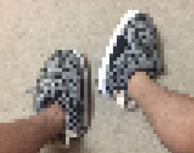 網購詐欺事件《超便宜的adidas》唯有在收到商品的那一刻才知道天下沒有白吃的午餐....... 網購詐欺事件《超便宜的adidas》唯有在收到商品的那一刻才知道天下沒有白吃的午餐.......