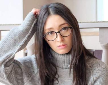 栗山千明主演《BL漫畫家可以結婚嗎?》這麼正的腐女漫畫家有何不可~~ 栗山千明主演《BL漫畫家可以結婚嗎?》這麼正的腐女漫畫家有何不可~~