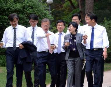 社群話題《韓國新任總統開拍偶像劇?》違和君你跑去哪裡惹ww 社群話題《韓國新任總統開拍偶像劇?》違和君你跑去哪裡惹ww