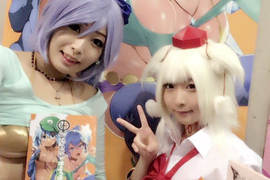 知名18禁繪師的福利《水龍敬玩弄爆乳COSER》真是太令人羨慕了…… 知名18禁繪師的福利《水龍敬玩弄爆乳COSER》真是太令人羨慕了……