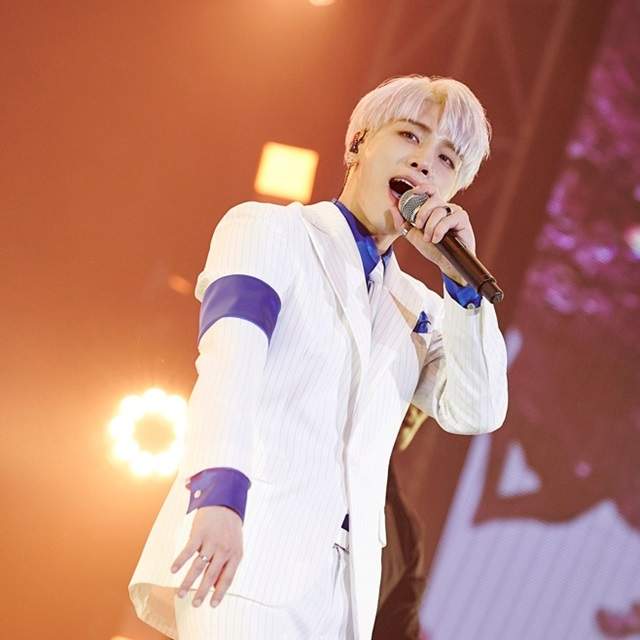 SHINee合體夢碎《鐘鉉證實已死亡》SM官方聲明讓人鼻酸到不行..... SHINee合體夢碎《鐘鉉證實已死亡》SM官方聲明讓人鼻酸到不行.....