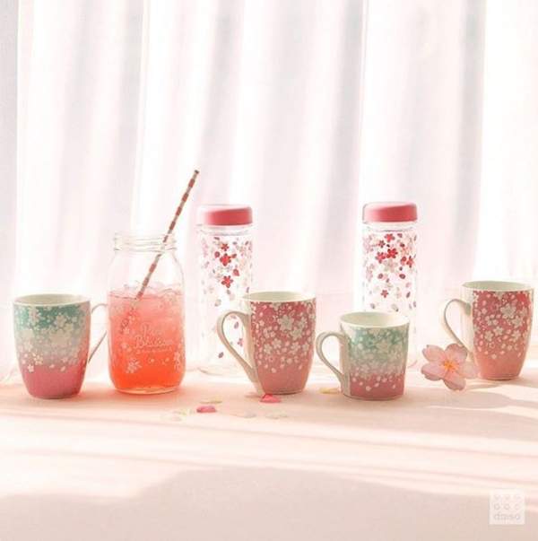 誰說一定要花大錢《韓國大創櫻花系商品》美翻天 花小錢就能賞櫻啦! 誰說一定要花大錢《韓國大創櫻花系商品》美翻天 花小錢就能賞櫻啦!