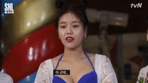 隱藏的好身材《AOA惠晶穿泳衣》雙丸子+泳衣才是定番