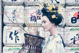 Vogue出現《時裝版神隱少女》東西方文化的結合就是這麼美 Vogue出現《時裝版神隱少女》東西方文化的結合就是這麼美