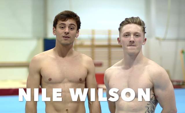 英國《跳水／體操雙帥展現健美肉體》鍛鍊時光著上身就對了