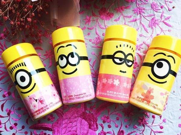 小小兵也要賞櫻《GS25出櫻花版小小兵牛奶瓶》換上新衣超迷人的啦