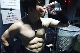 《大叔的肌肉美》日本藝能界滿身肌肉的40代男星急增中❤ 《大叔的肌肉美》日本藝能界滿身肌肉的40代男星急增中❤