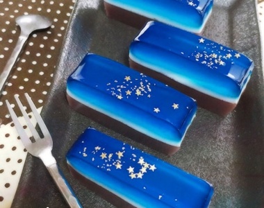 超簡單DIY《星空果凍》我也會做精緻甜點了~ 超簡單DIY《星空果凍》我也會做精緻甜點了~