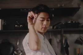 《高橋一生》3分鐘料理廣告 這熟悉的撒鹽動作是...www 《高橋一生》3分鐘料理廣告 這熟悉的撒鹽動作是...www