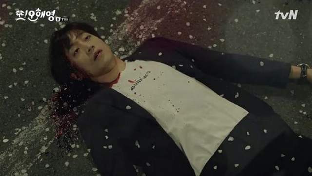 一睡著就死亡《超驚悚韓國交通安全標語》以死亡的恐懼喚醒駕駛意識...... 一睡著就死亡《超驚悚韓國交通安全標語》以死亡的恐懼喚醒駕駛意識......