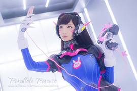 創意商品《鬥陣特攻 D.Va 手槍行動電源》還不買個幾把先~ 創意商品《鬥陣特攻 D.Va 手槍行動電源》還不買個幾把先~