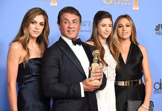 《史特龍的正妹三女兒》共同擔任本屆金球小姐 《史特龍的正妹三女兒》共同擔任本屆金球小姐