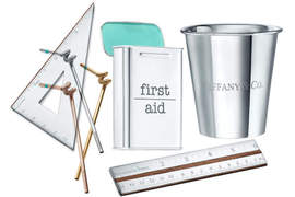 售價一萬多的吸管你會買嗎?《珠寶品牌Tiffany & Co.推出居家用品》這售價依舊是金字塔頂端的客戶才會買阿... 售價一萬多的吸管你會買嗎?《珠寶品牌Tiffany & Co.推出居家用品》這售價依舊是金字塔頂端的客戶才會買阿...