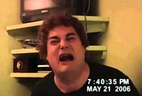 《那些年的恐怖嚇人程式》整個畫面都女鬼頭害我心臟都要停了 《那些年的恐怖嚇人程式》整個畫面都女鬼頭害我心臟都要停了