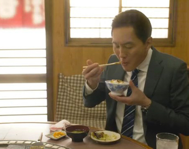 關東人無法理解的《御好燒定食》跟披薩或漢堡配飯一樣是邪道…… 關東人無法理解的《御好燒定食》跟披薩或漢堡配飯一樣是邪道……