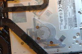 蘋果電腦之謎《在Mac裡發現硬幣》而且不只一個案例? 蘋果電腦之謎《在Mac裡發現硬幣》而且不只一個案例?