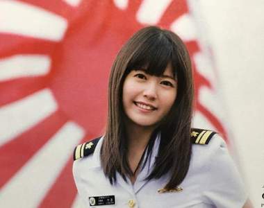 聲優竹達彩奈《化身日本海上自衛隊女神》有這麼可愛的長官我也想簽下去…… 聲優竹達彩奈《化身日本海上自衛隊女神》有這麼可愛的長官我也想簽下去……