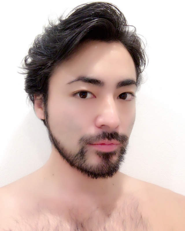 《山田孝之用美肌自拍的結果》你掉的是這顆乾淨漂亮的毛球嗎ww 《山田孝之用美肌自拍的結果》你掉的是這顆乾淨漂亮的毛球嗎ww