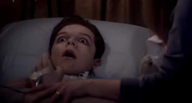 《陰宅2》登場 植物人弟弟住進鬧鬼房子後竟然醒來了 《陰宅2》登場 植物人弟弟住進鬧鬼房子後竟然醒來了