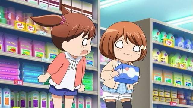 《衛生棉形狀的充氣泳池》躺在一片經血上享受夏天有夠胎溝w