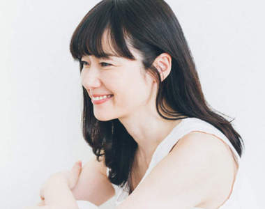 《日本藝能界的美熟女Top 10》最符合美熟女條件的女星究竟是... 《日本藝能界的美熟女Top 10》最符合美熟女條件的女星究竟是...